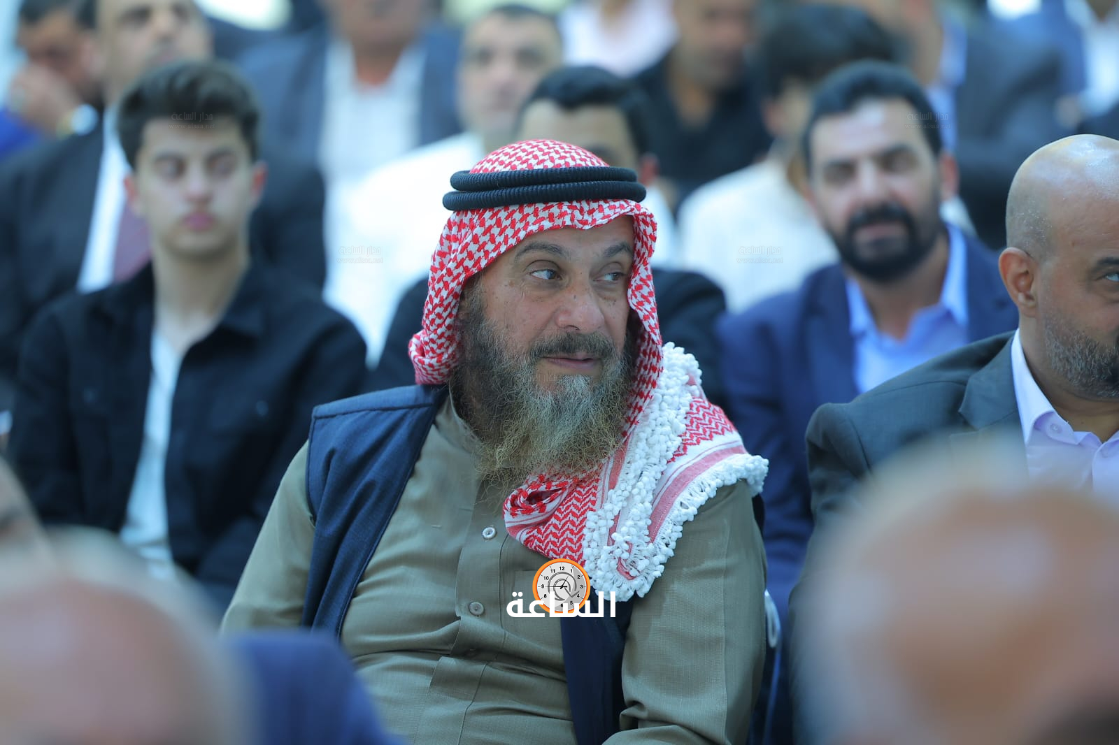 Madar Al-Saa Images 0.7003131438701249