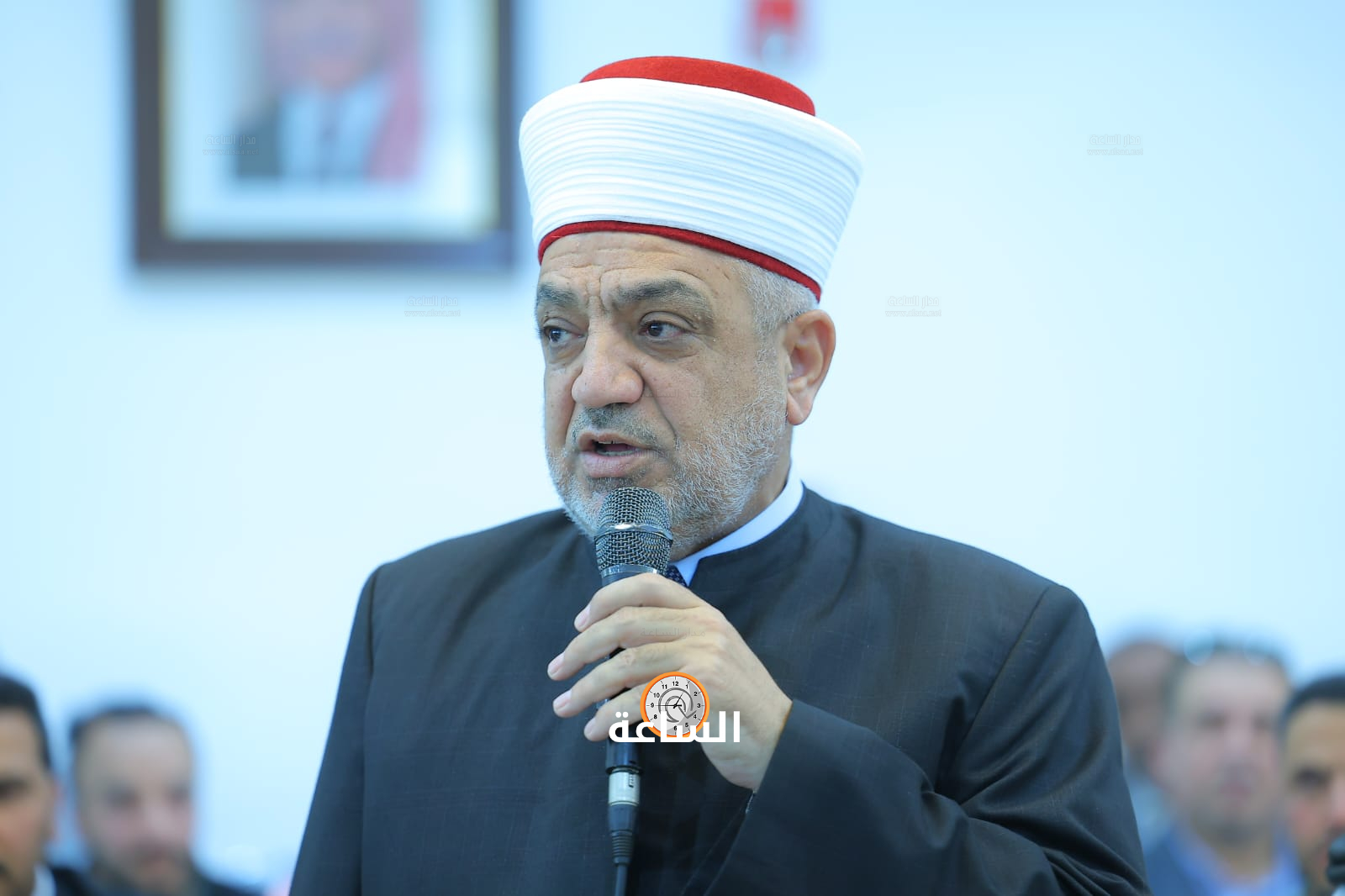 Madar Al-Saa Images 0.7312817323469109