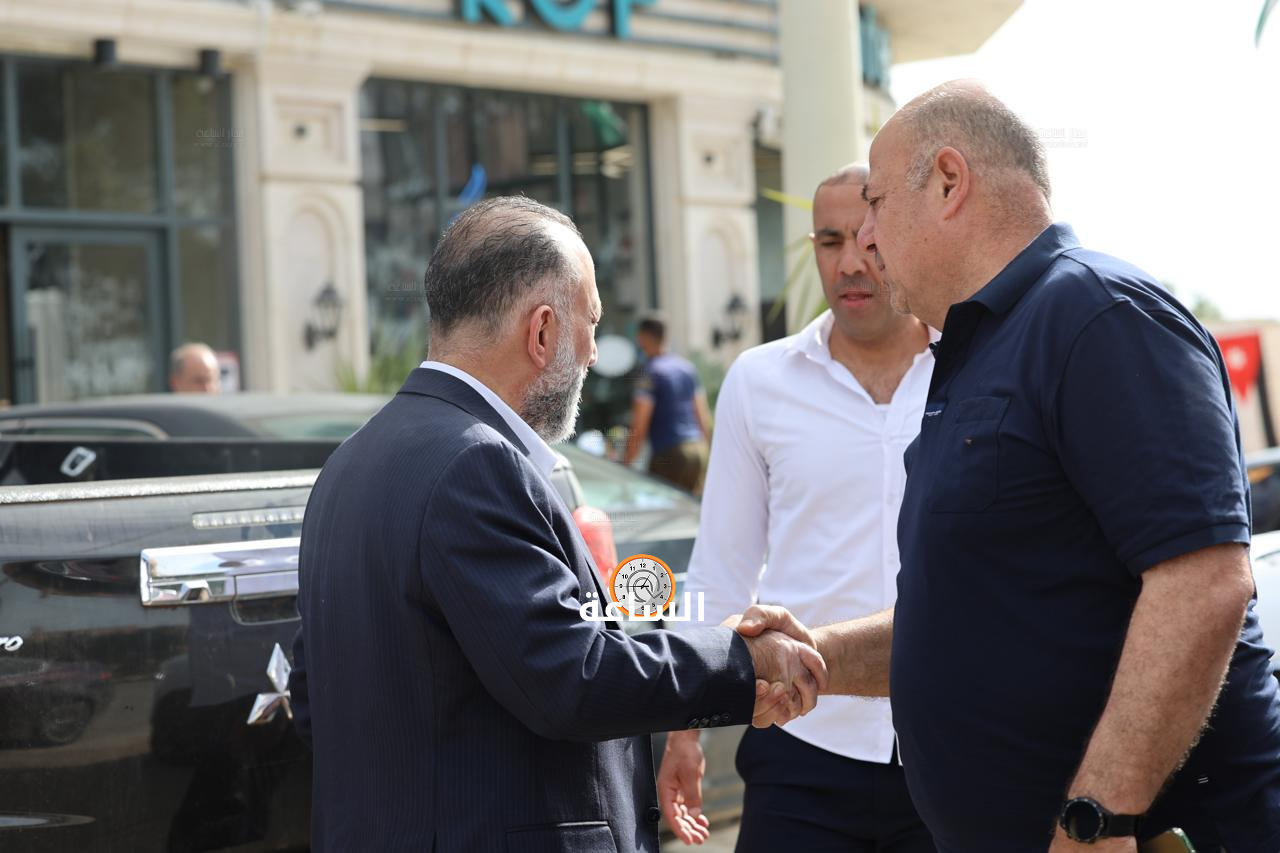 Madar Al-Saa Images 0.3744653290974219