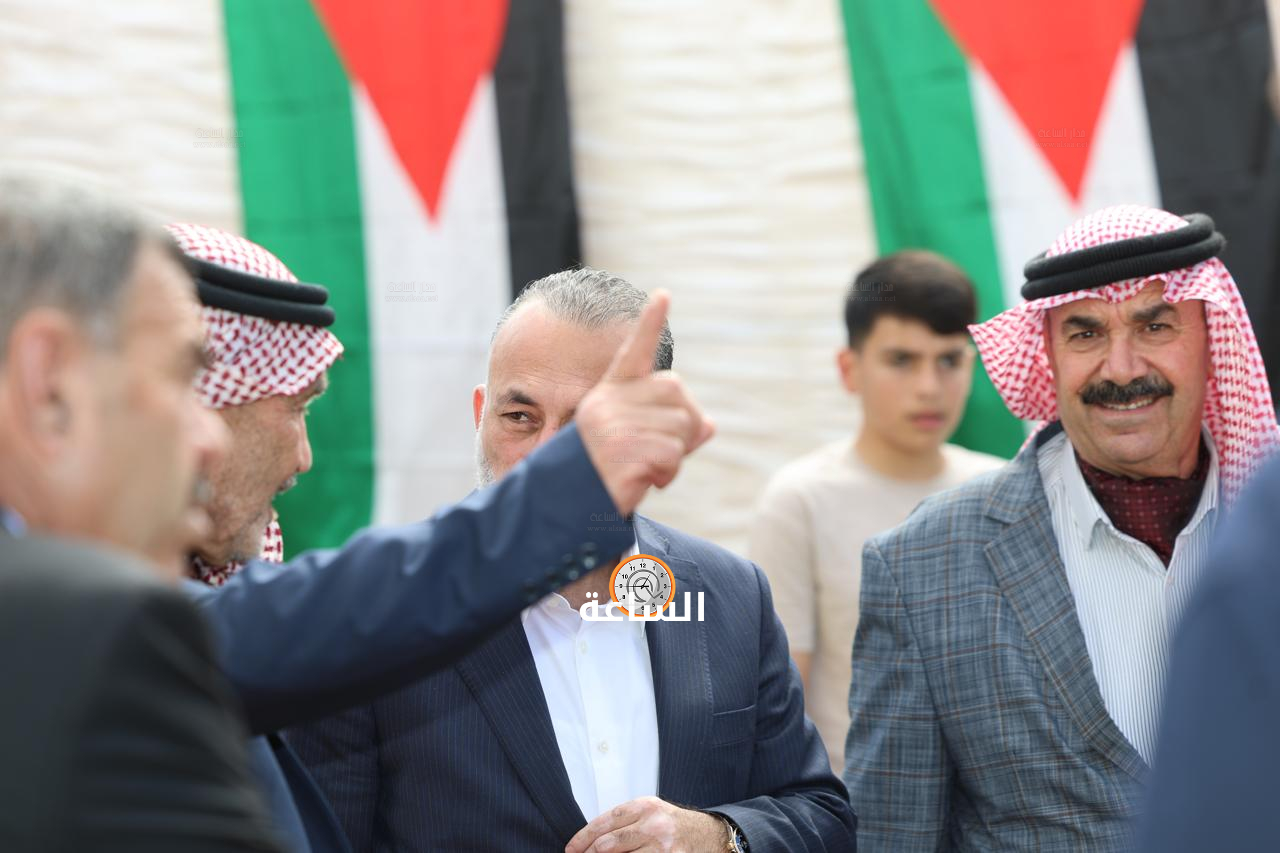 Madar Al-Saa Images 0.9997996863031954