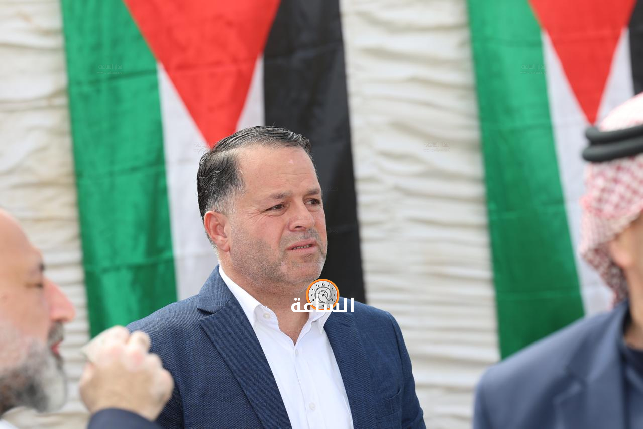 Madar Al-Saa Images 0.7147550811291865