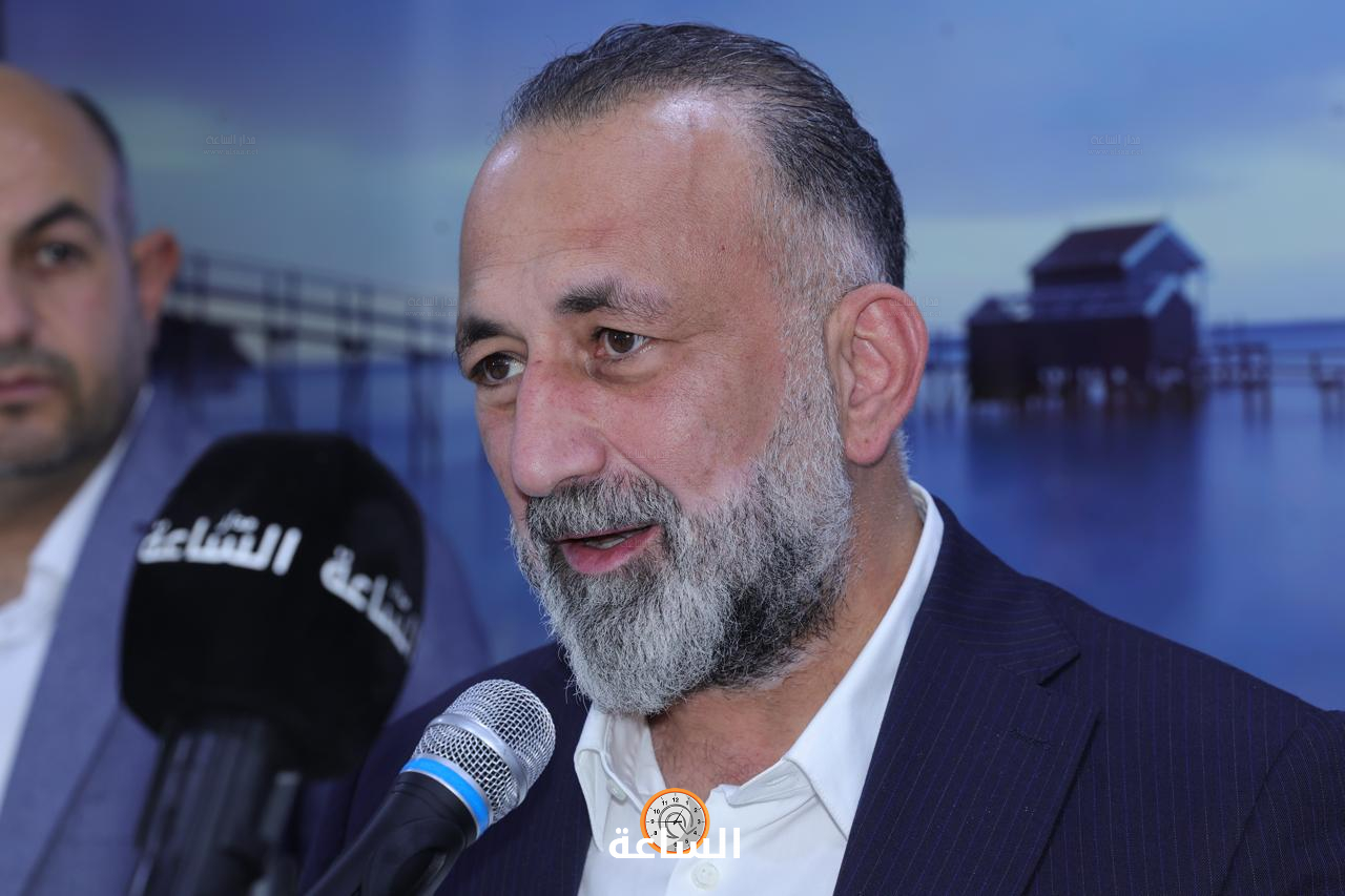 Madar Al-Saa Images 0.07408539615059972