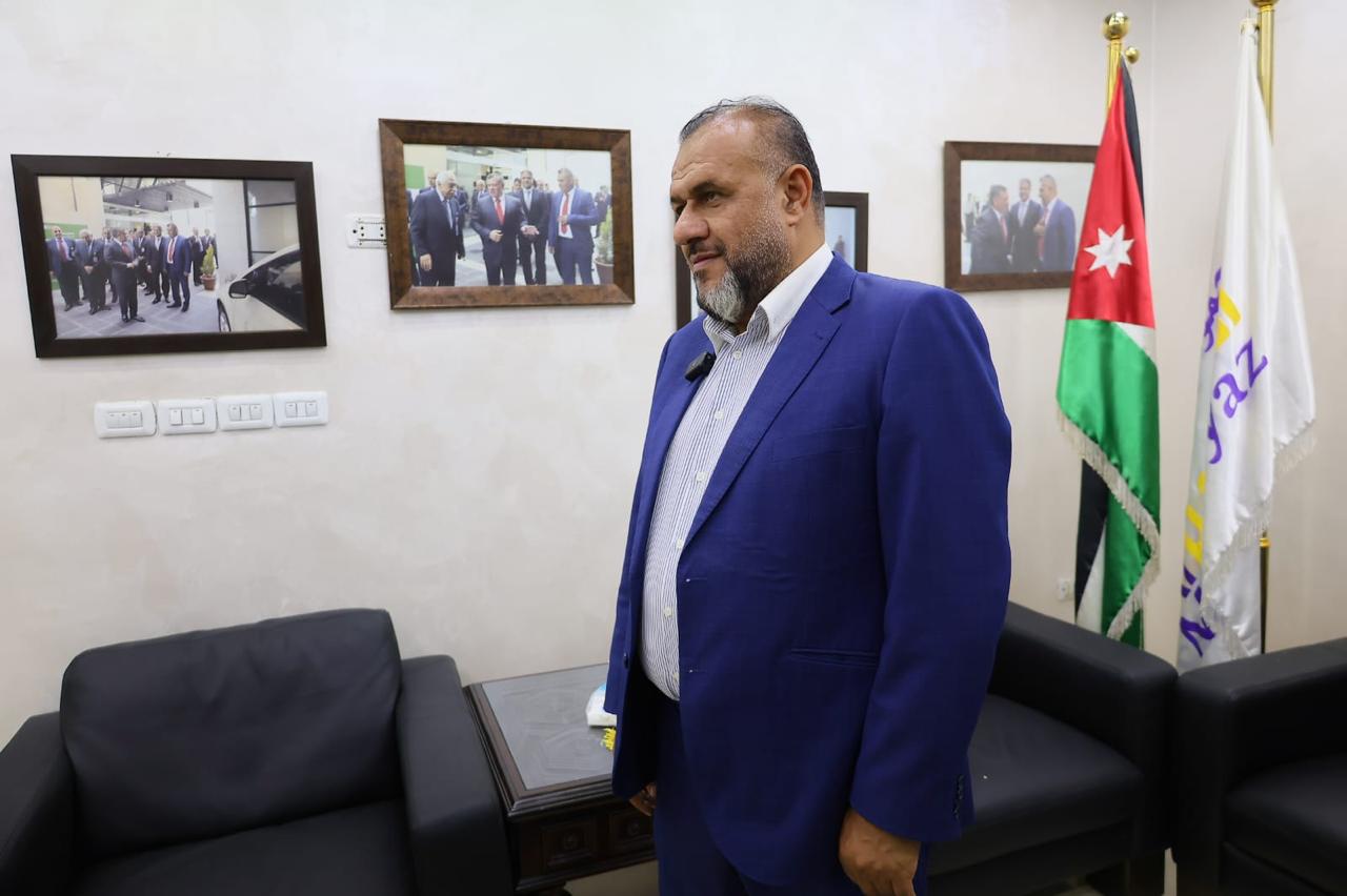 Madar Al-Saa Images 0.9334362098379236