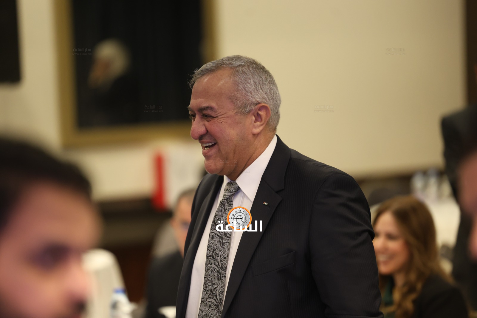 Madar Al-Saa Images 0.21590910460834112