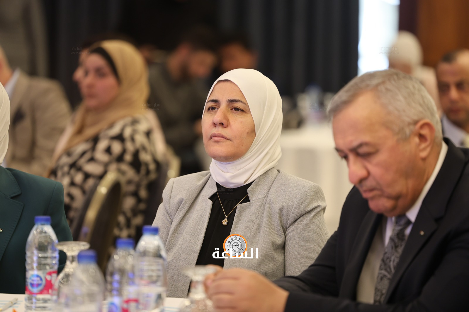 Madar Al-Saa Images 0.2499020507529358