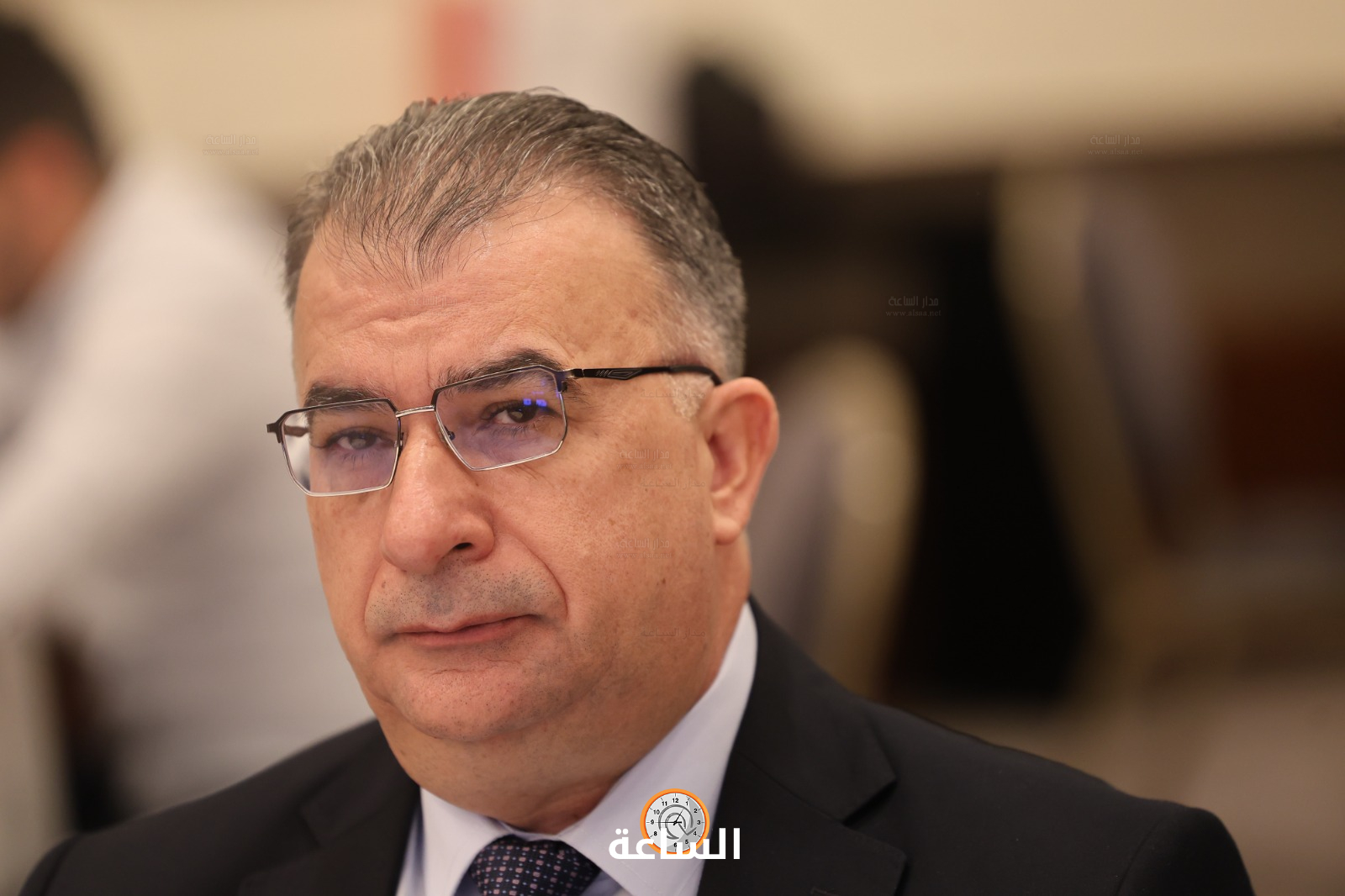 Madar Al-Saa Images 0.4372450564556376