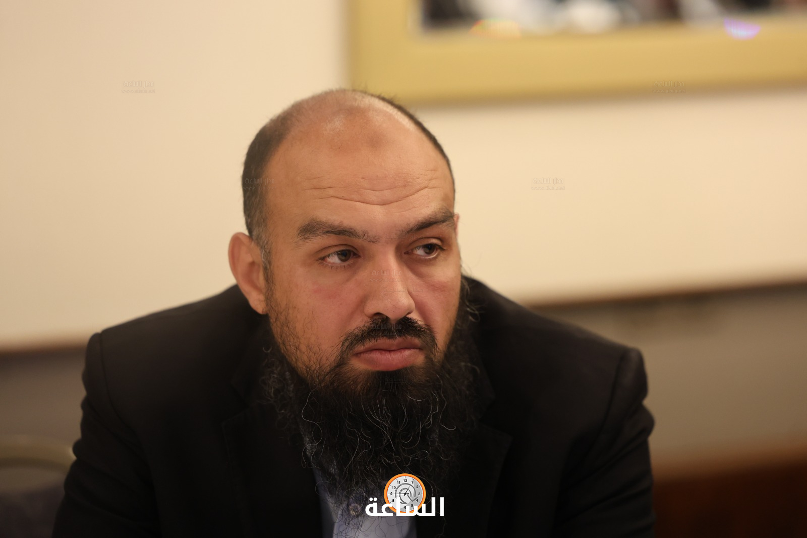 Madar Al-Saa Images 0.5692394850154825