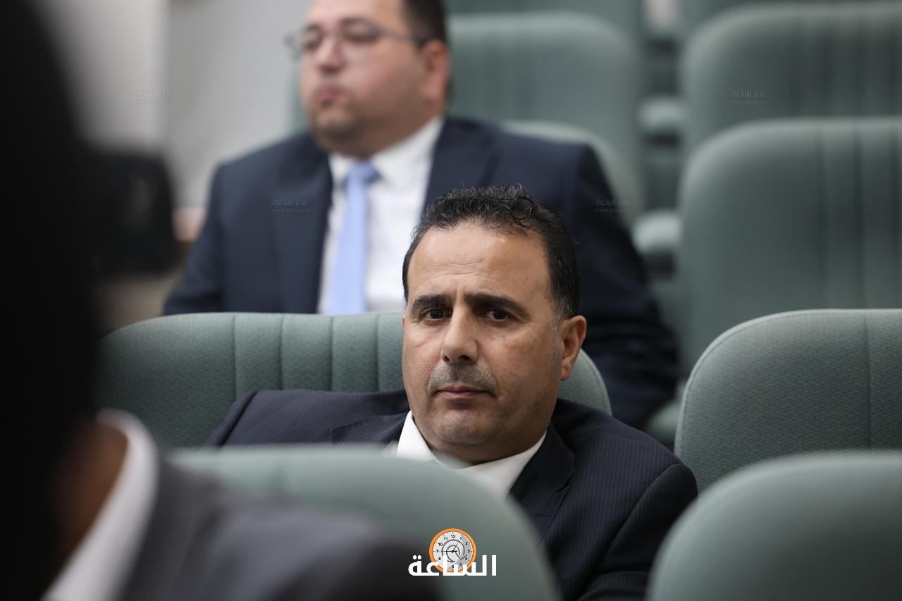 Madar Al-Saa Images 0.9948330783107837