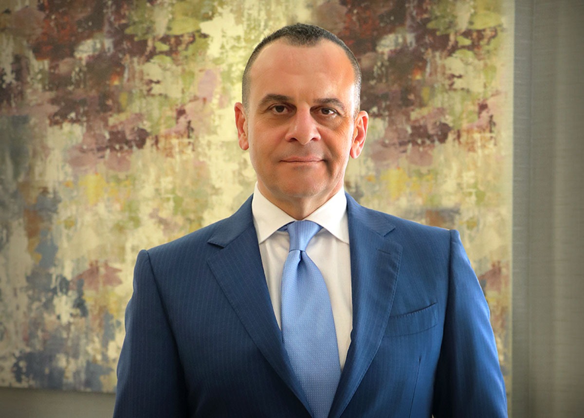 Madar Al-Saa Images 0.9633403357796145