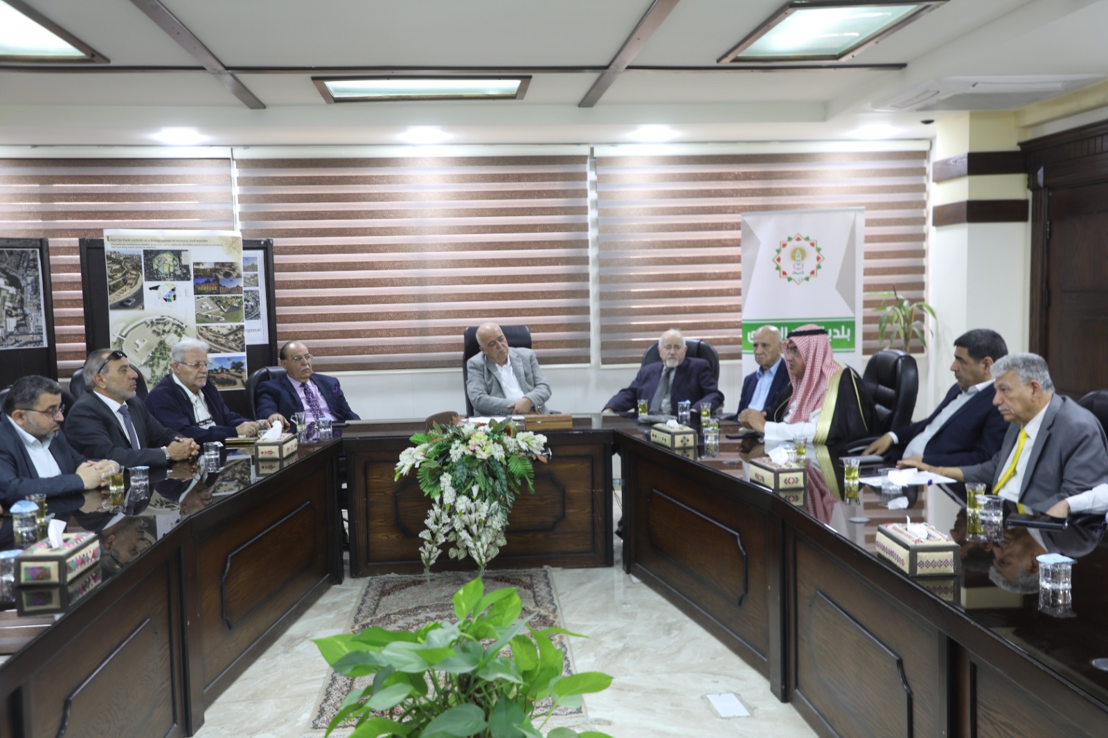 Madar Al-Saa Images 0.100185821518185