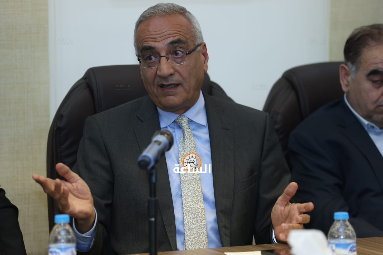 Madar Al-Saa Images 0.5557396535364829