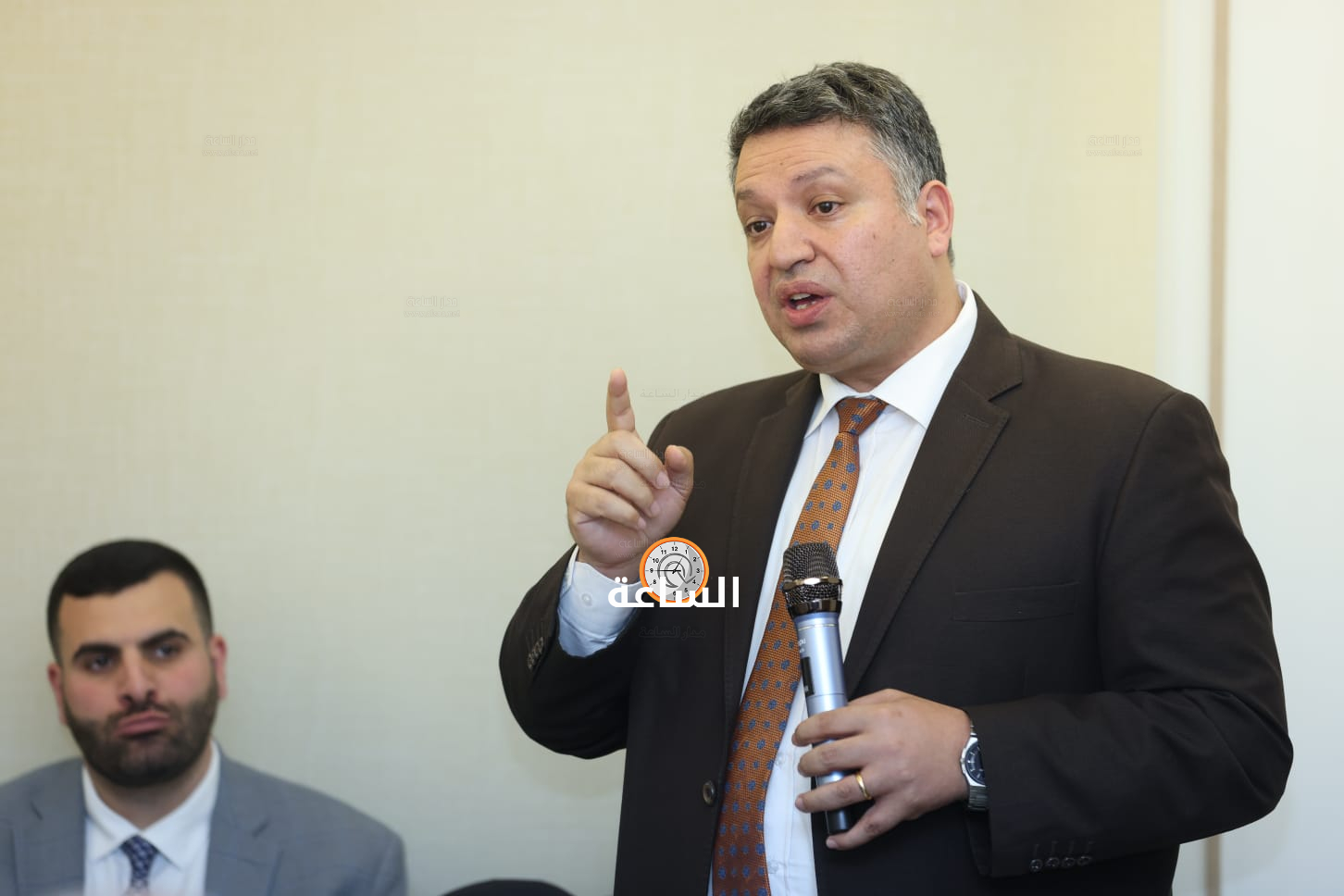 Madar Al-Saa Images 0.5546585289832597