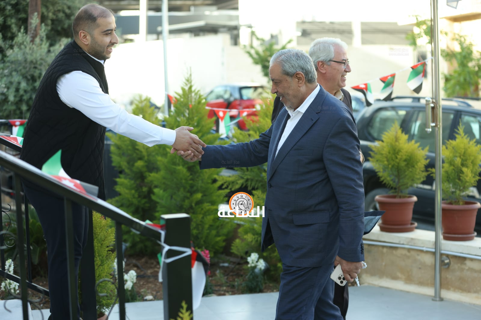 Madar Al-Saa Images 0.7305551400231629