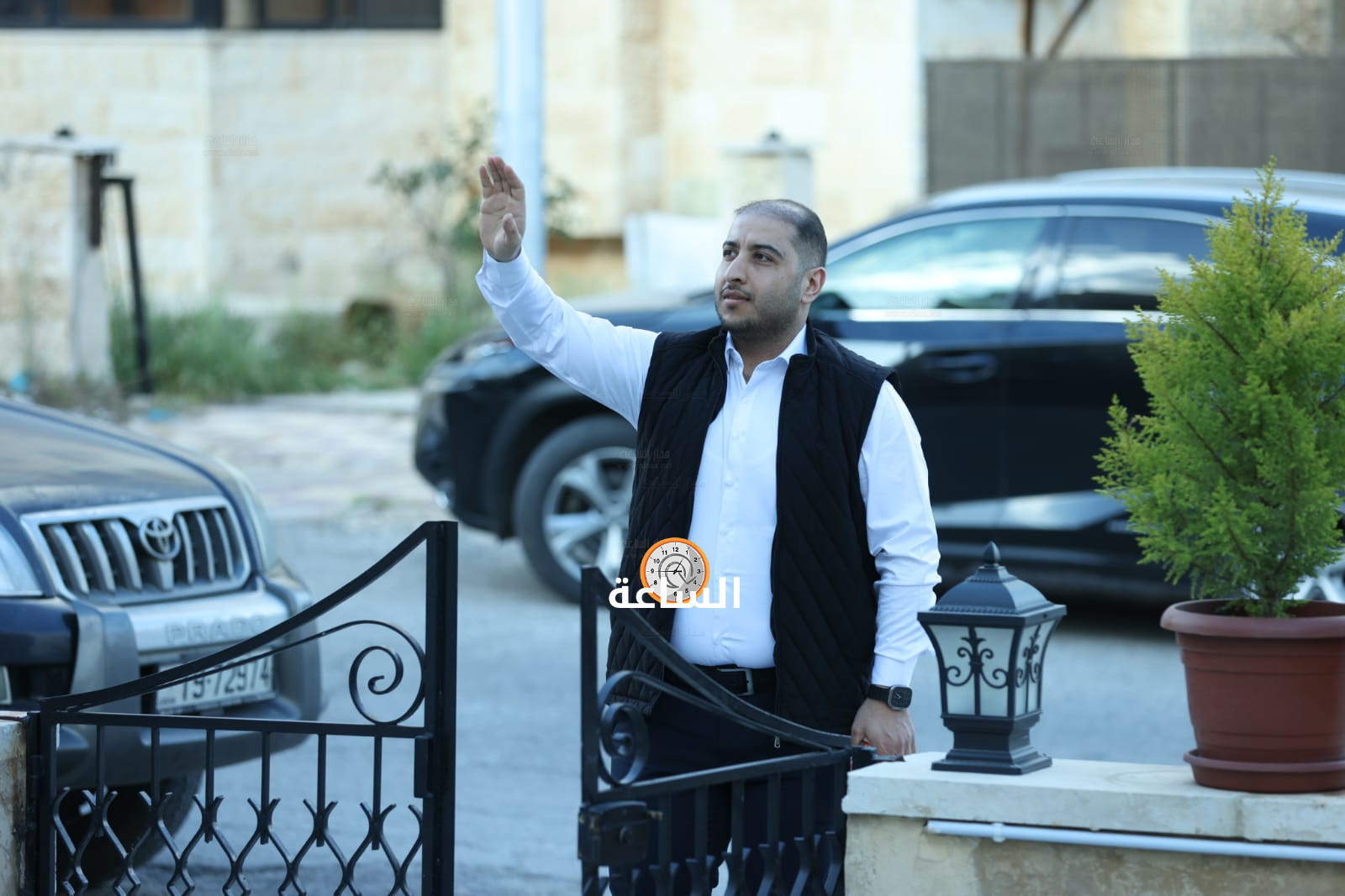 Madar Al-Saa Images 0.21516506915365108