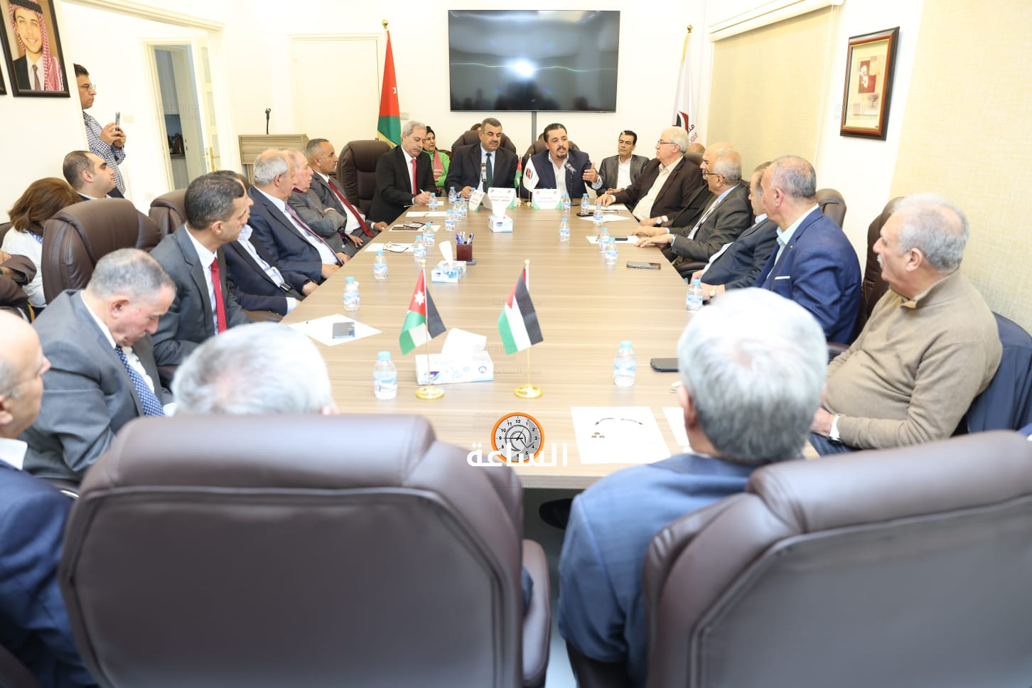 Madar Al-Saa Images 0.94820791538931