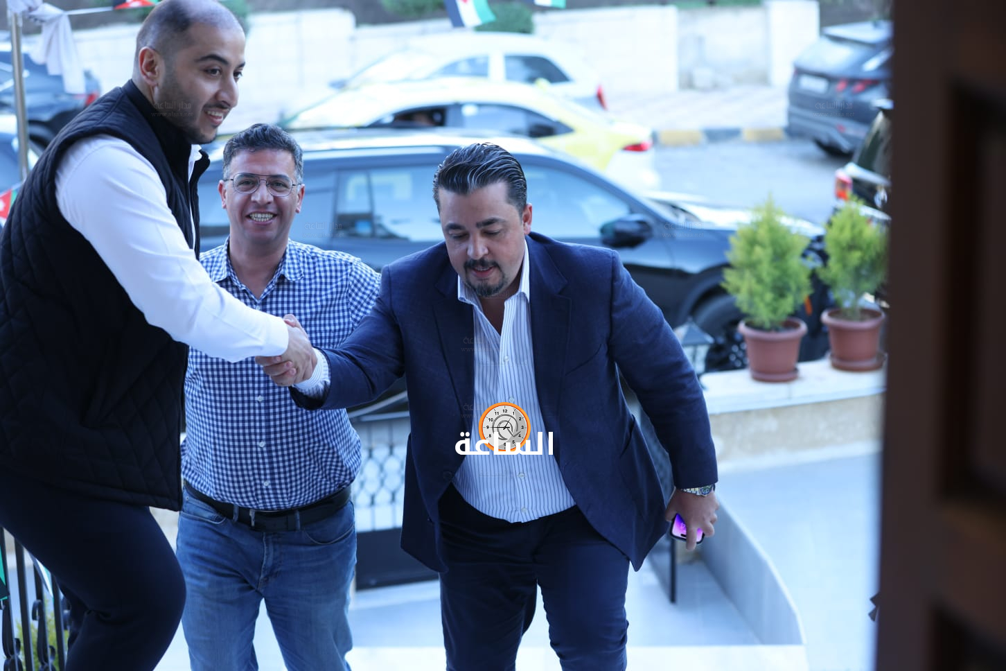 Madar Al-Saa Images 0.38000178107435556