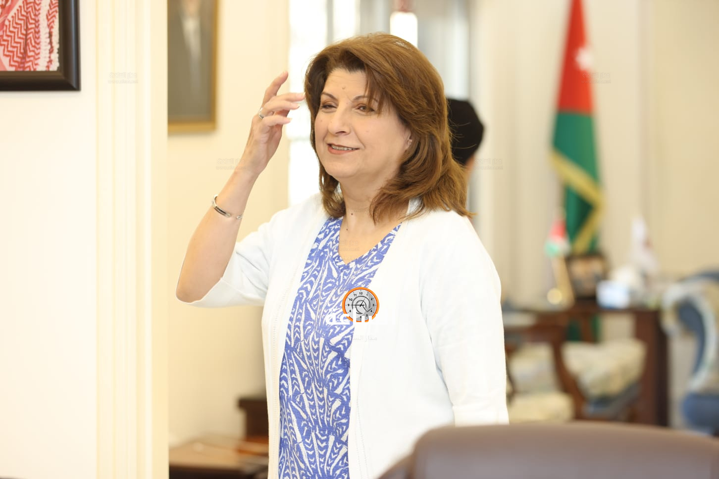 Madar Al-Saa Images 0.8110875447277421