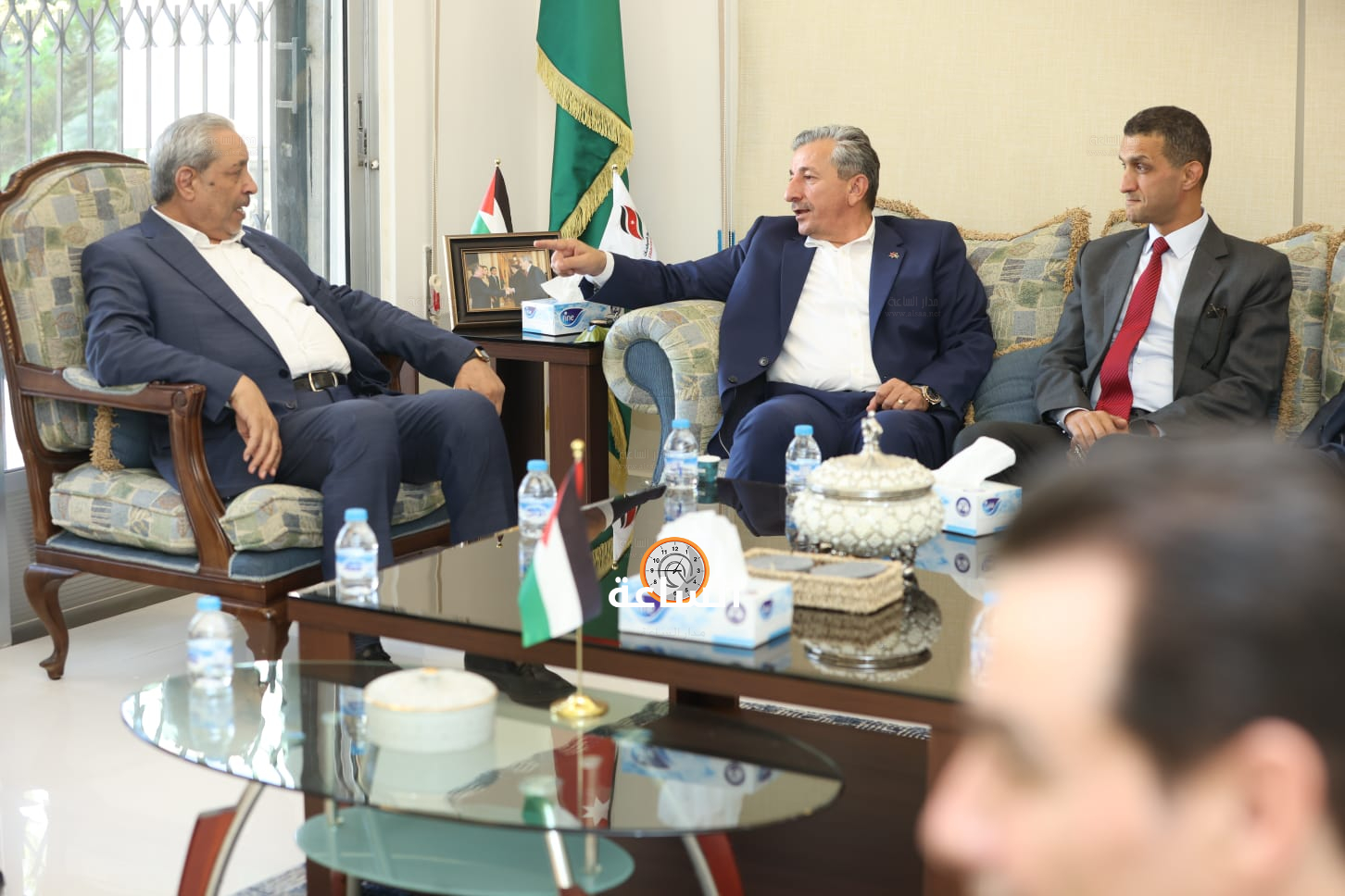 Madar Al-Saa Images 0.5036472706989694