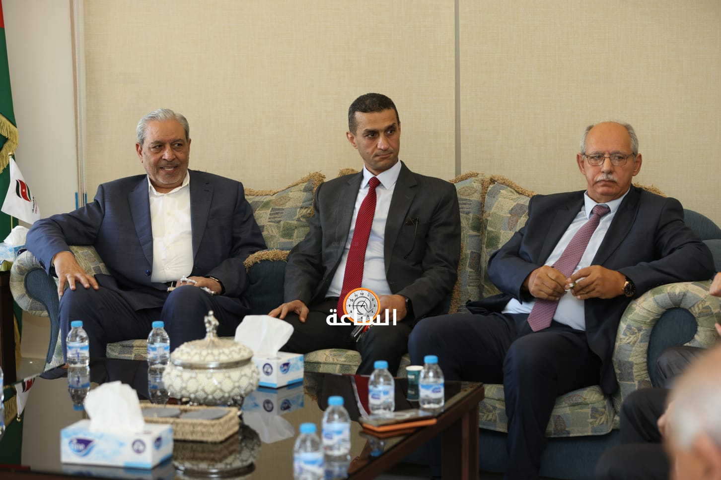 Madar Al-Saa Images 0.4512747408959866