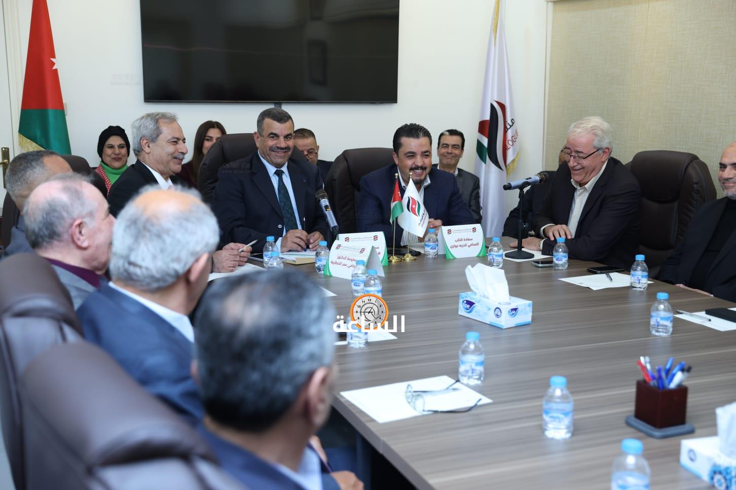 Madar Al-Saa Images 0.5045465799091157