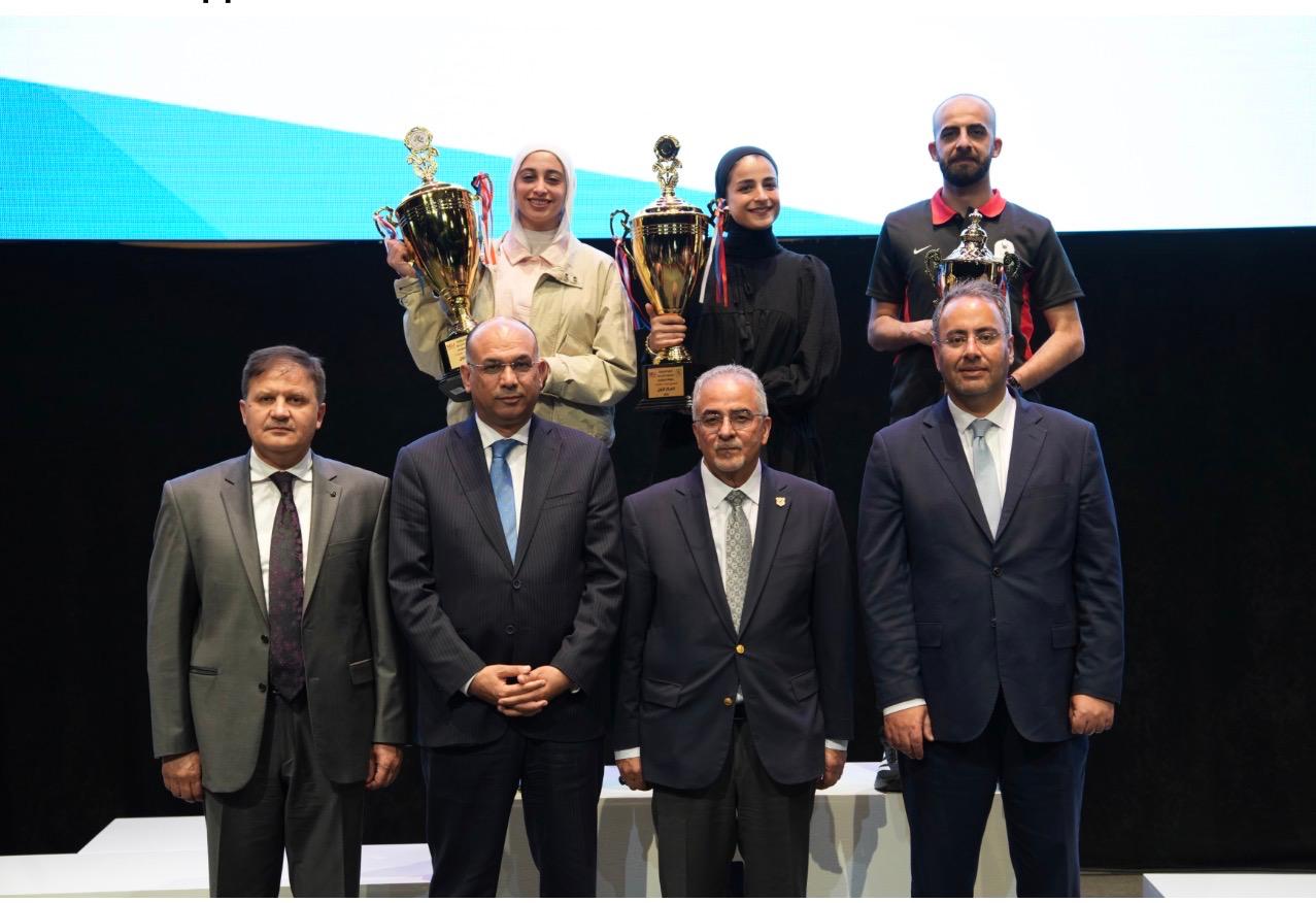 Madar Al-Saa Images 0.04593227063427163