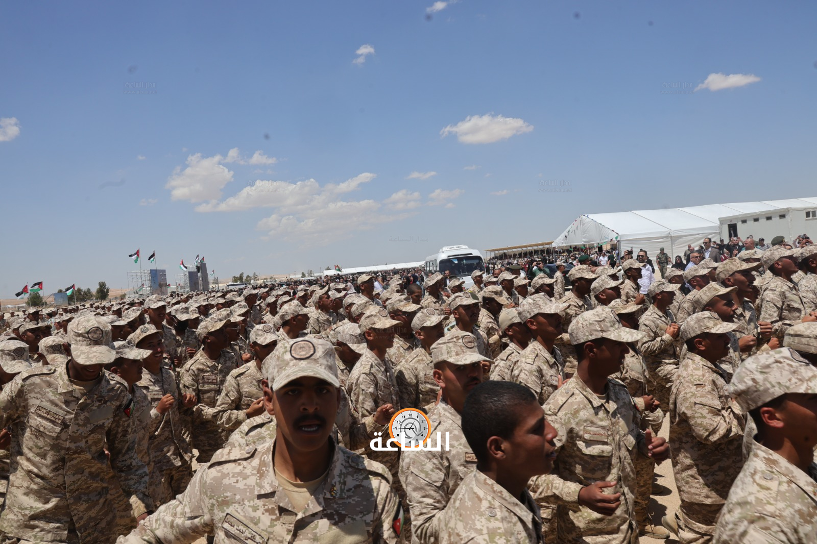 Madar Al-Saa Images 0.2827441338522132