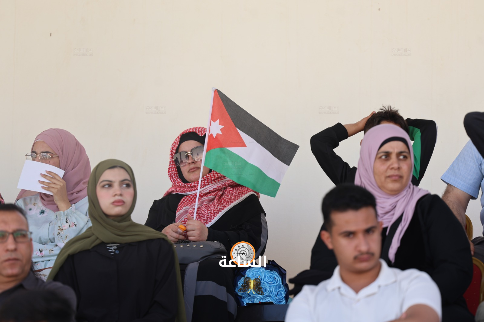 Madar Al-Saa Images 0.8102505641111537