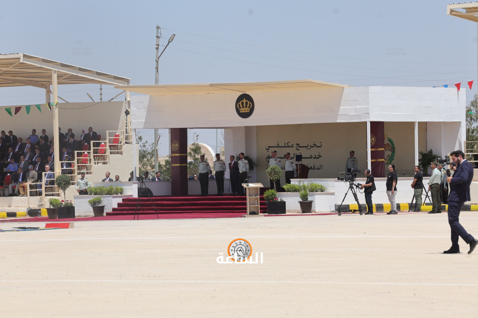 Madar Al-Saa Images 0.9754218775965827