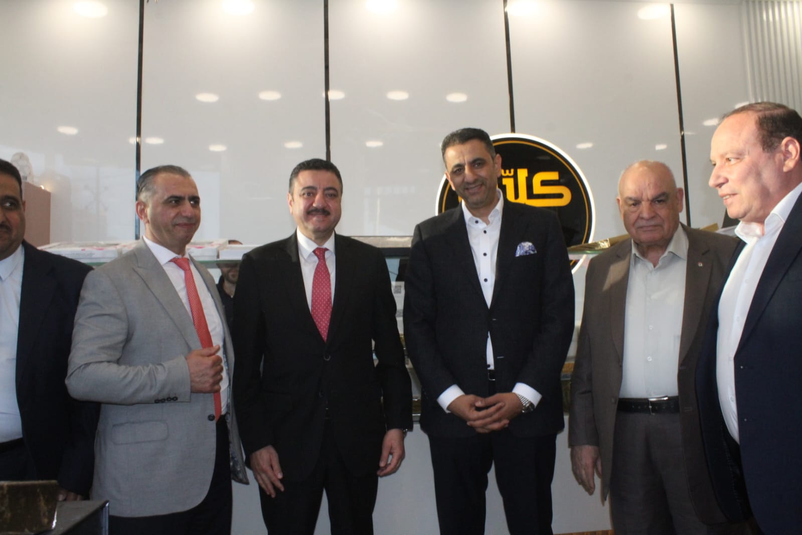 Madar Al-Saa Images 0.3598193689290048