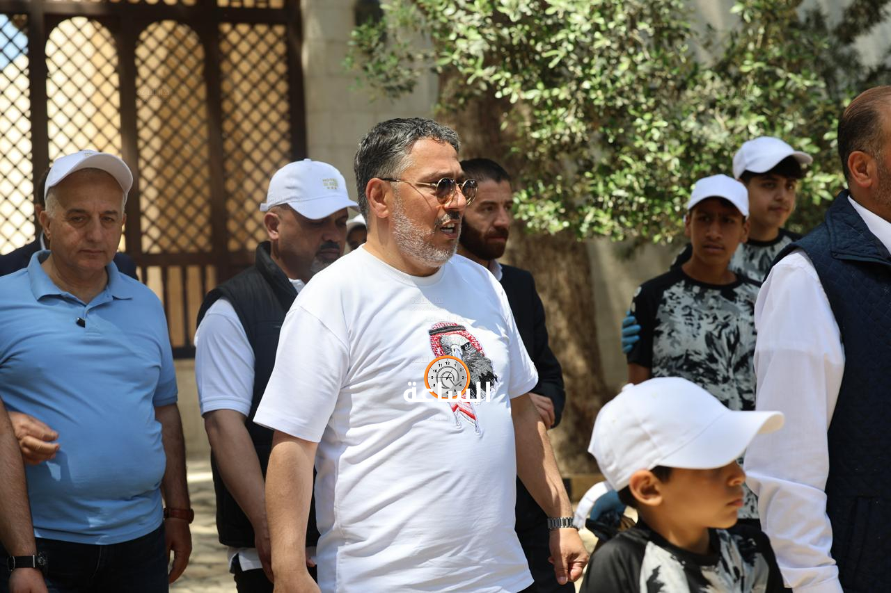 Madar Al-Saa Images 0.22789870725481887