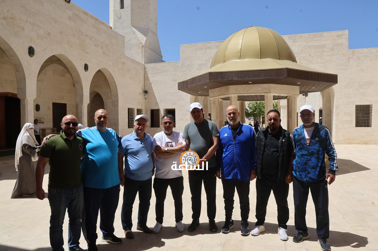 Madar Al-Saa Images 0.9707738620781786