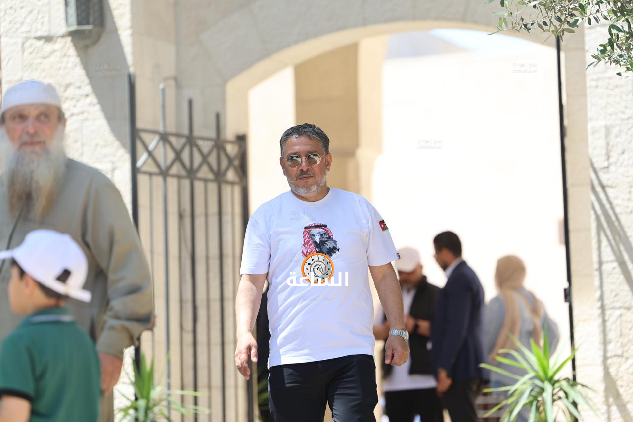 Madar Al-Saa Images 0.3421098021142629