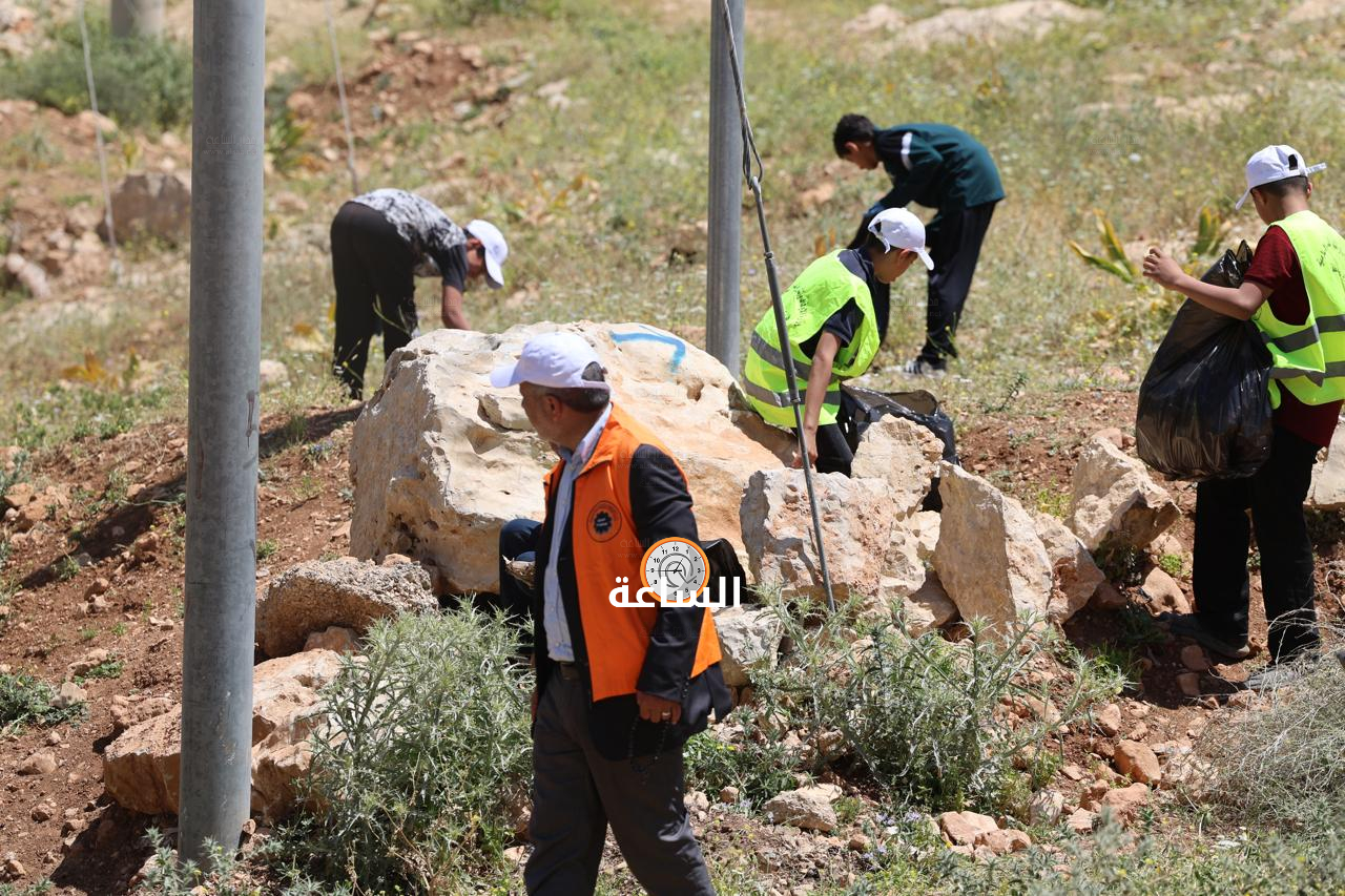 Madar Al-Saa Images 0.5902714448597237