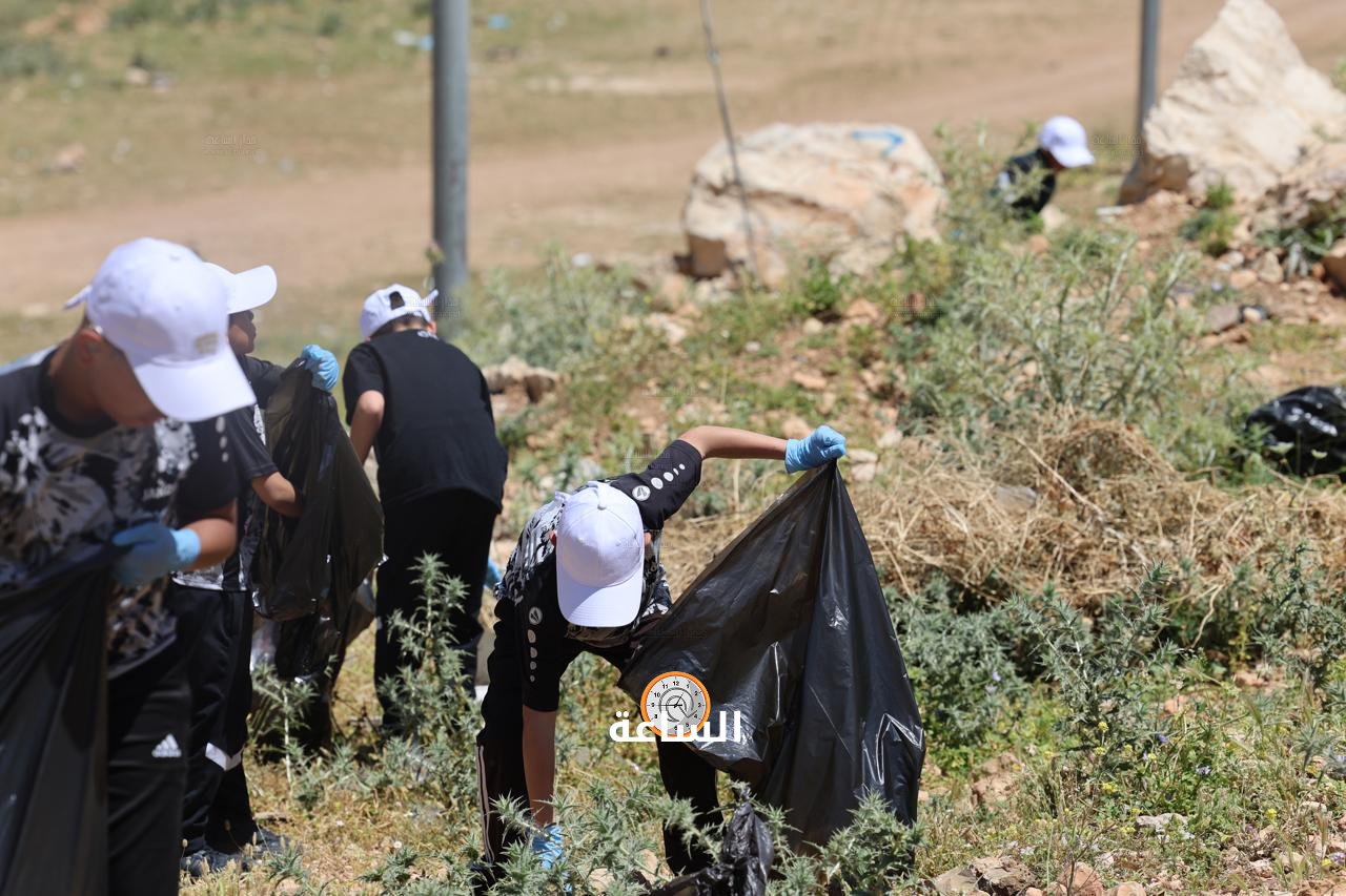 Madar Al-Saa Images 0.7192177761790831