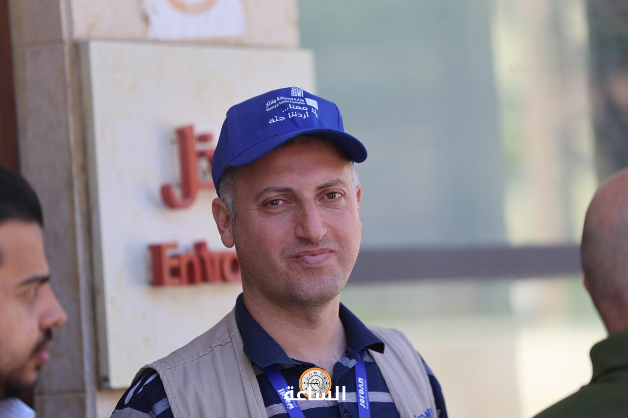 Madar Al-Saa Images 0.6164273843863052