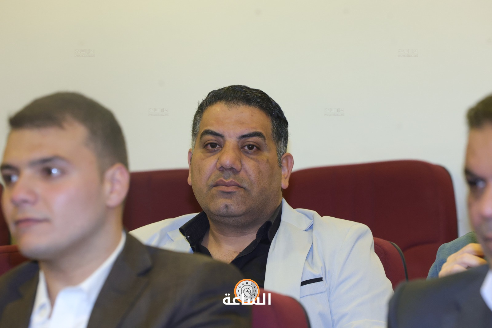 Madar Al-Saa Images 0.43461655286366074