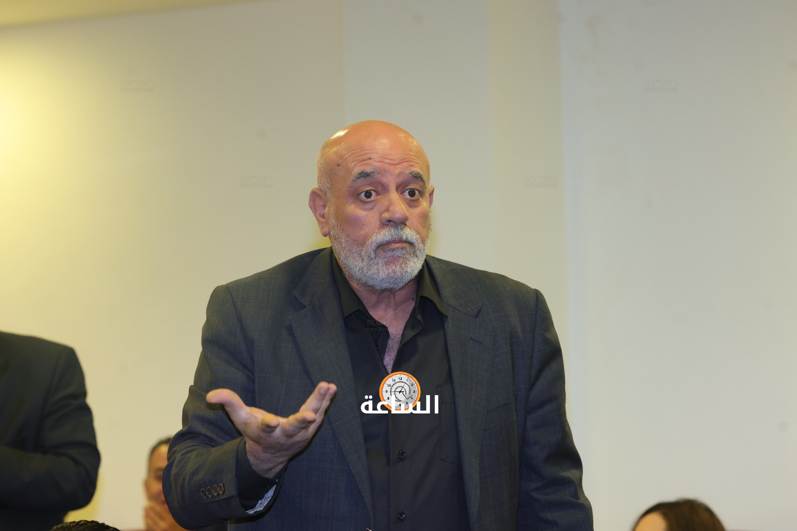 Madar Al-Saa Images 0.3934842997970316