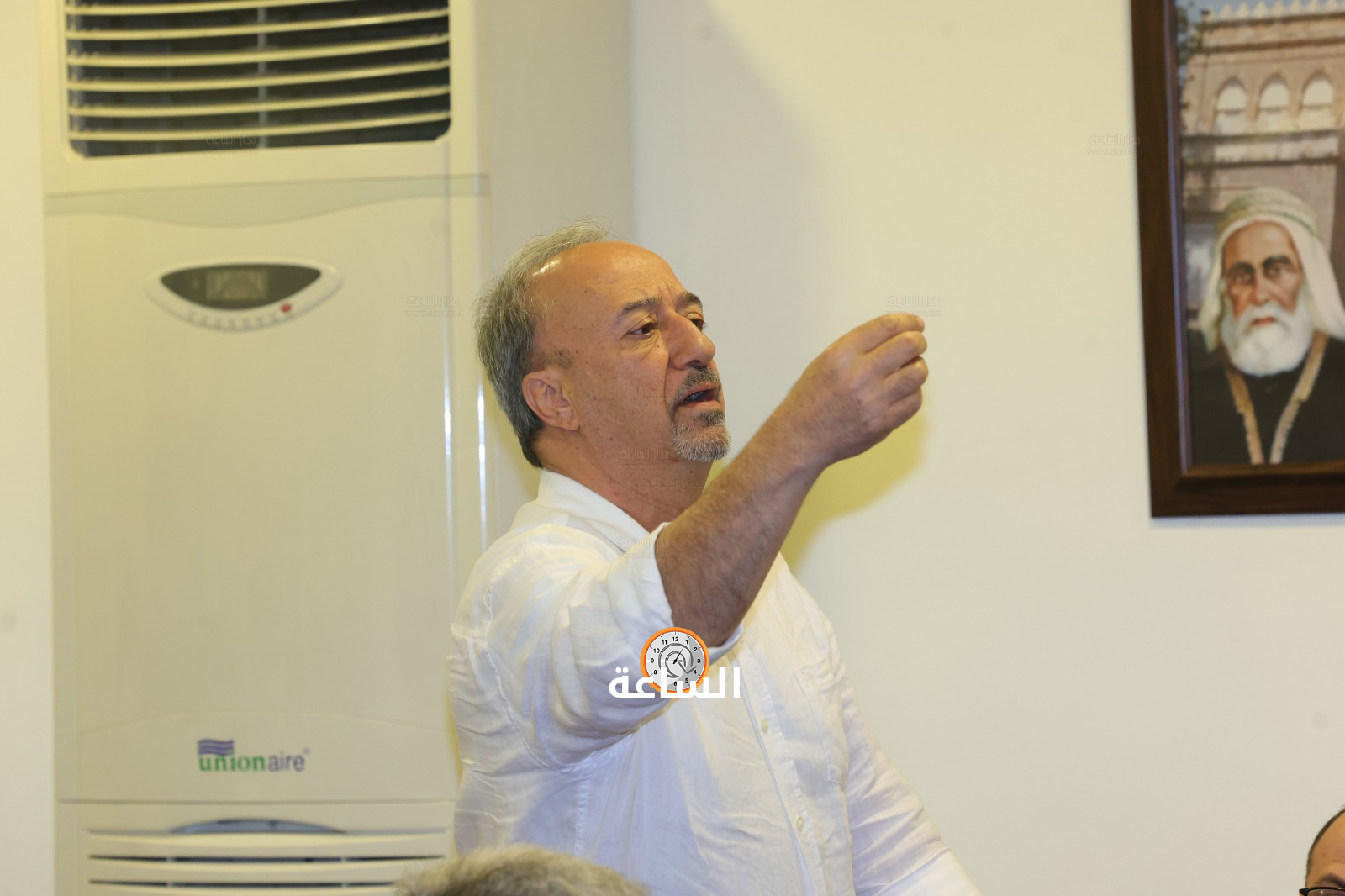 Madar Al-Saa Images 0.06632399483213869