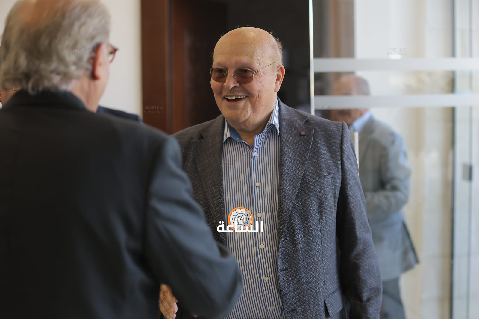 Madar Al-Saa Images 0.14561456869956668