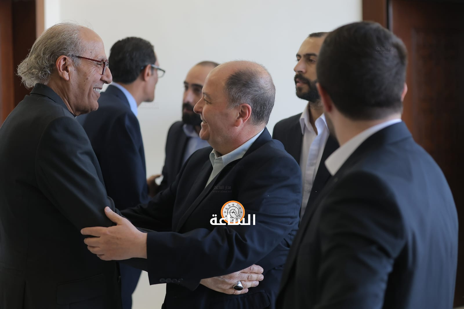 Madar Al-Saa Images 0.39110481520699913
