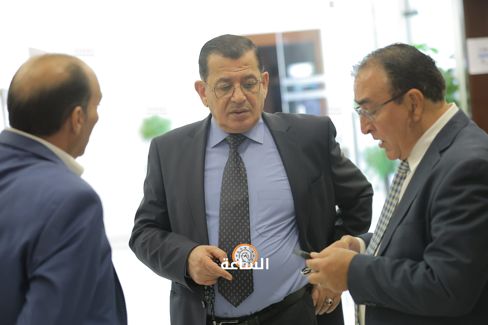Madar Al-Saa Images 0.5858140836121235