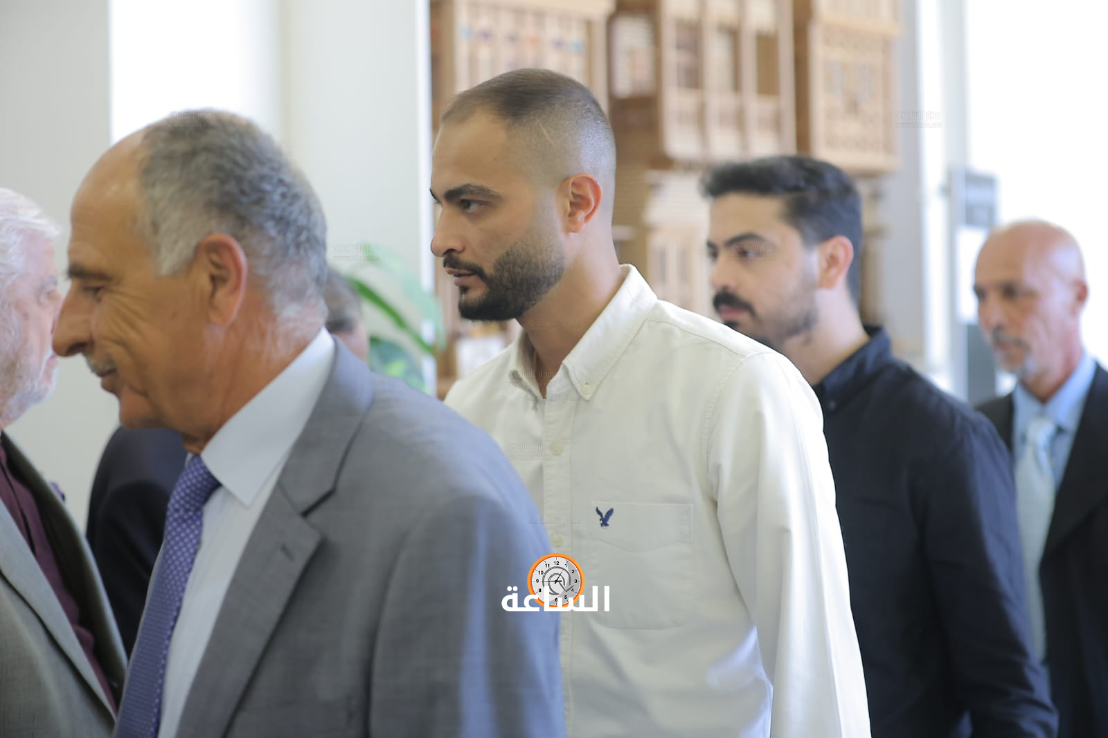 Madar Al-Saa Images 0.3379523054205541