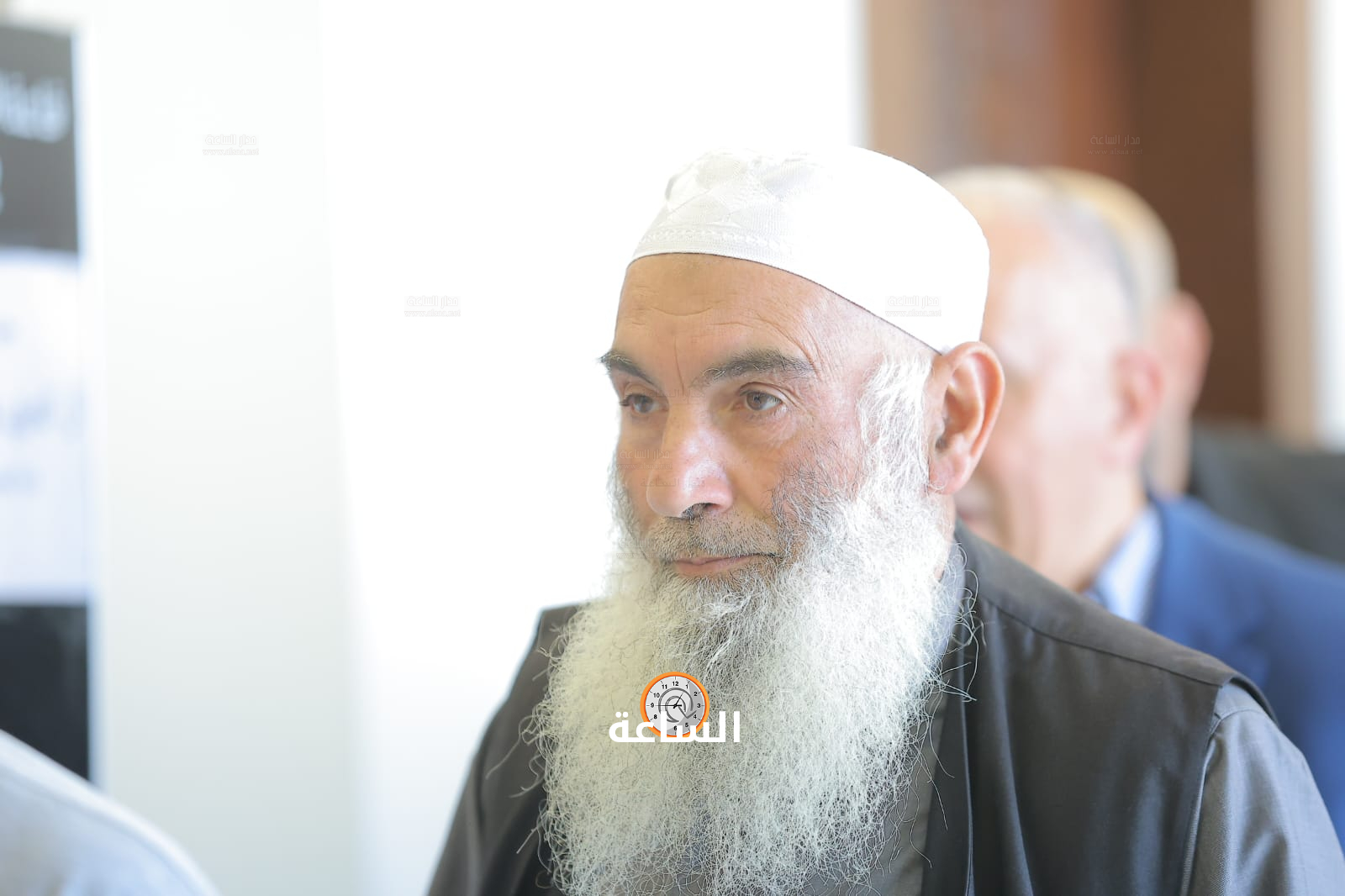 Madar Al-Saa Images 0.4064927234890132
