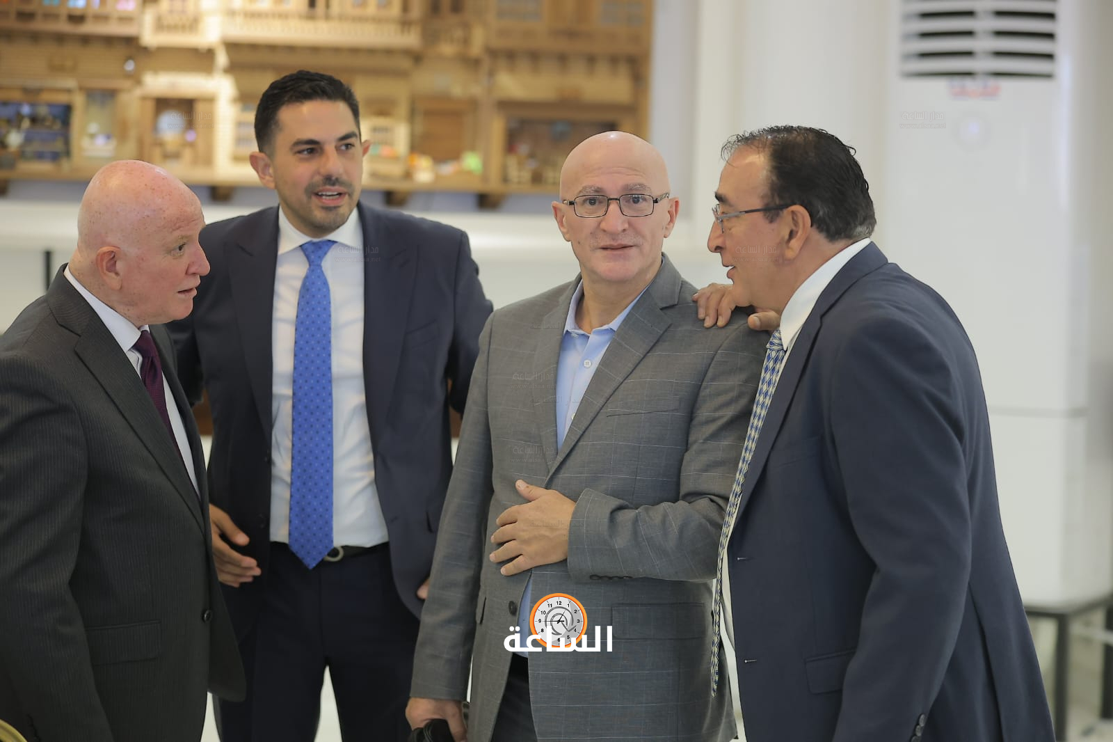 Madar Al-Saa Images 0.6527697565653883
