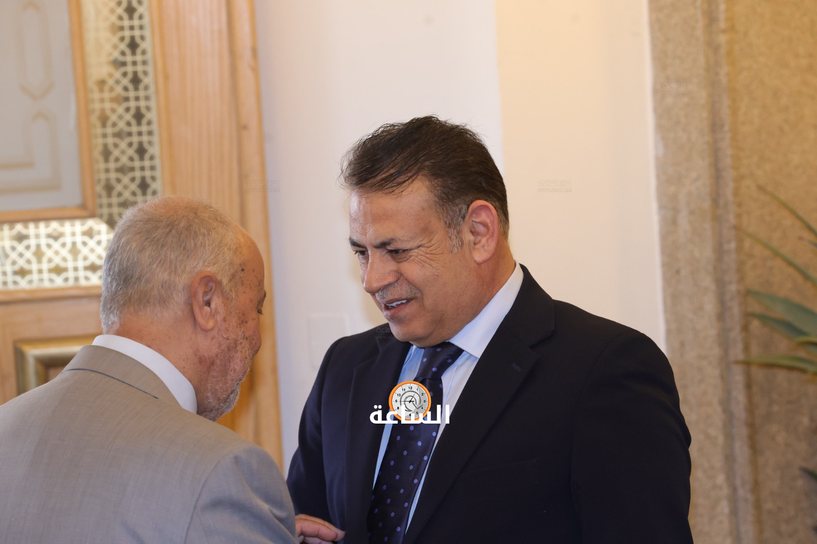Madar Al-Saa Images 0.6869932855887618