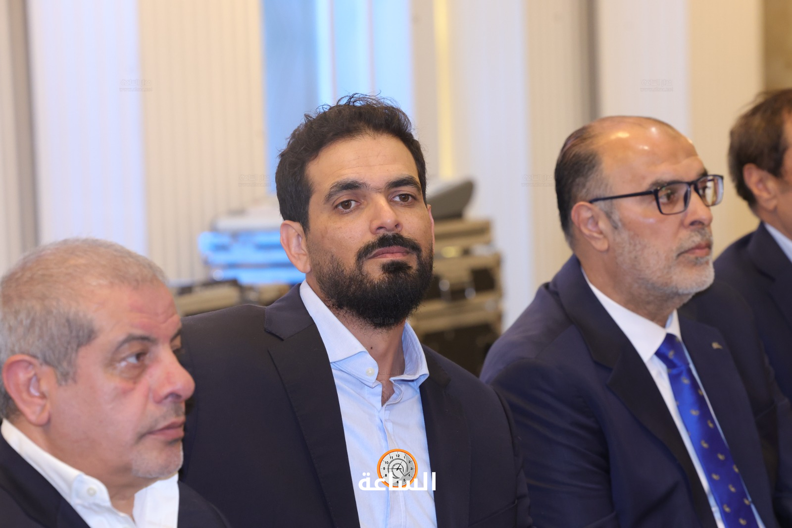 Madar Al-Saa Images 0.43298156938000487