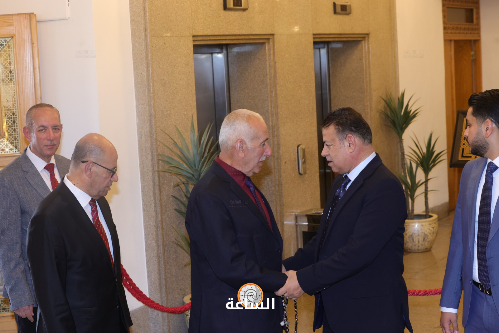 Madar Al-Saa Images 0.14308669121158912