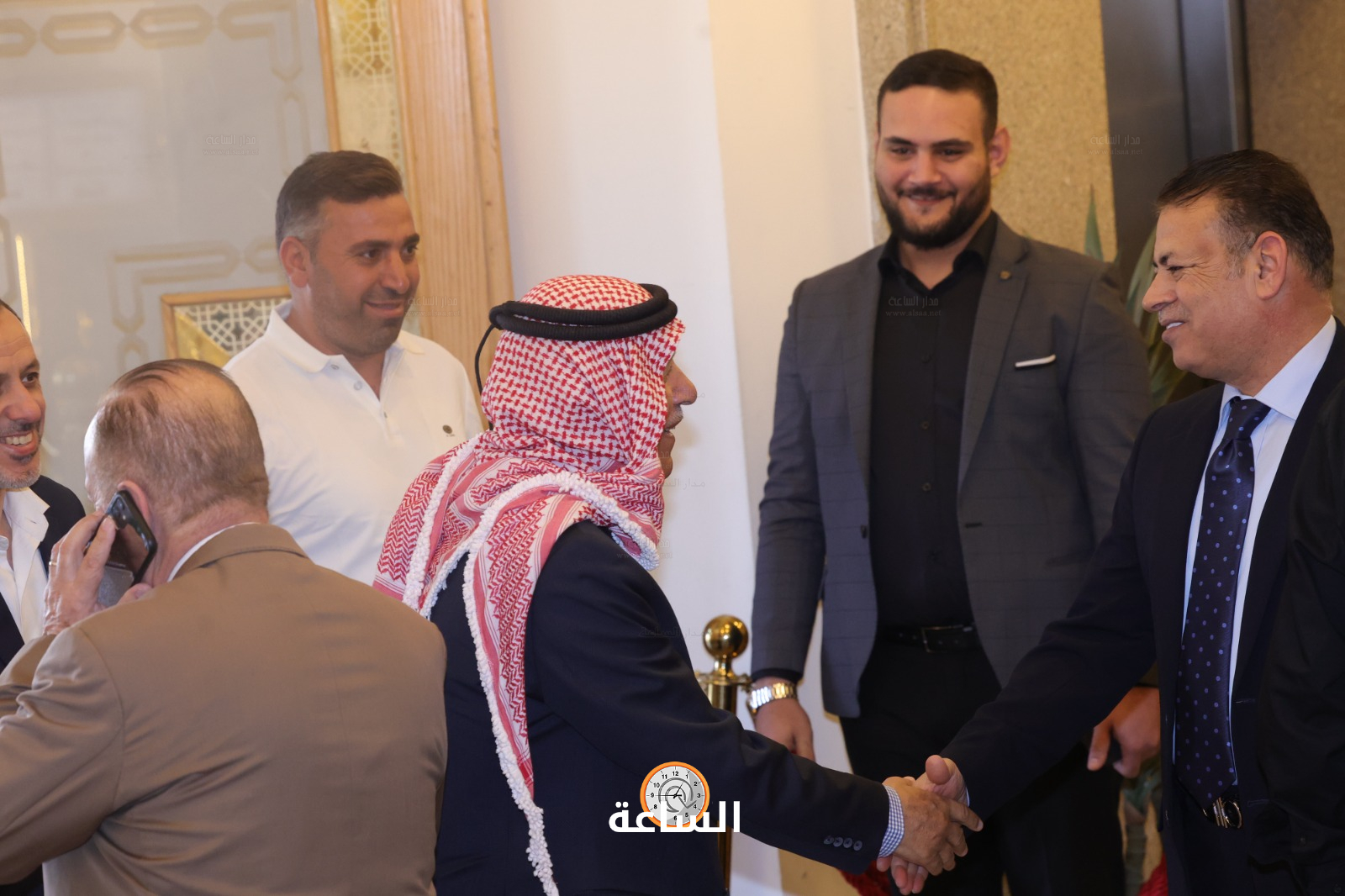 Madar Al-Saa Images 0.8300422088636109