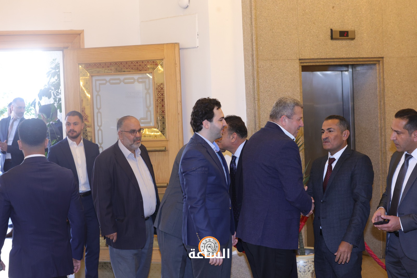 Madar Al-Saa Images 0.5219429219221364