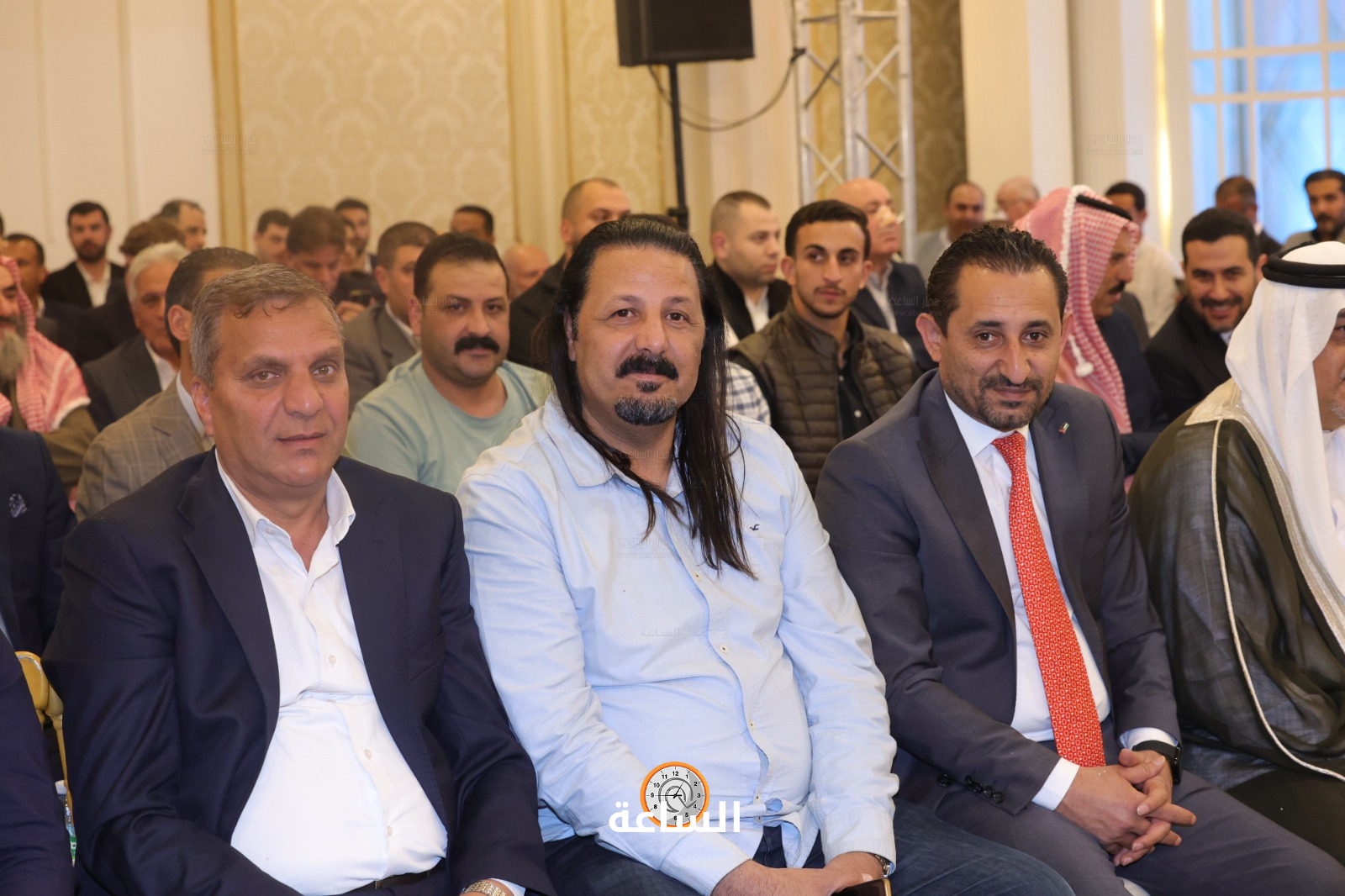 Madar Al-Saa Images 0.16379634348098204